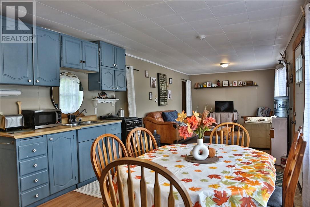 240 Capreol Lake Rd, Capreol, Ontario  P0M 1H0 - Photo 19 - 2124373