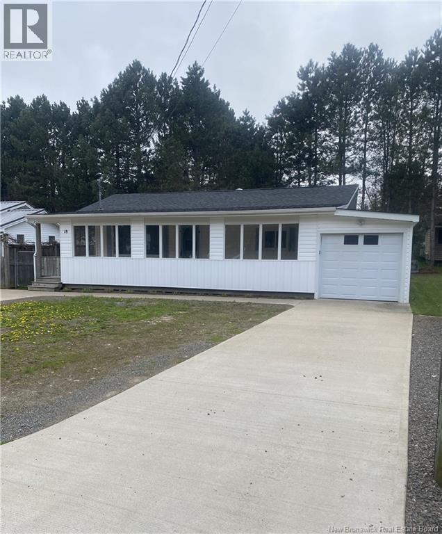 18 Shepody Lane, Pointe-Du-Chêne, New Brunswick