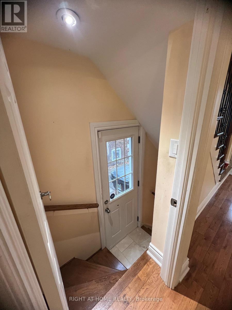 2105 Avenue Road, Toronto, Ontario  M5N 4A9 - Photo 15 - C12370511