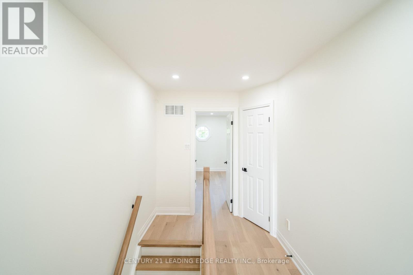 22 Milroy Lane, Markham, Ontario  L6B 1B5 - Photo 16 - N12370517