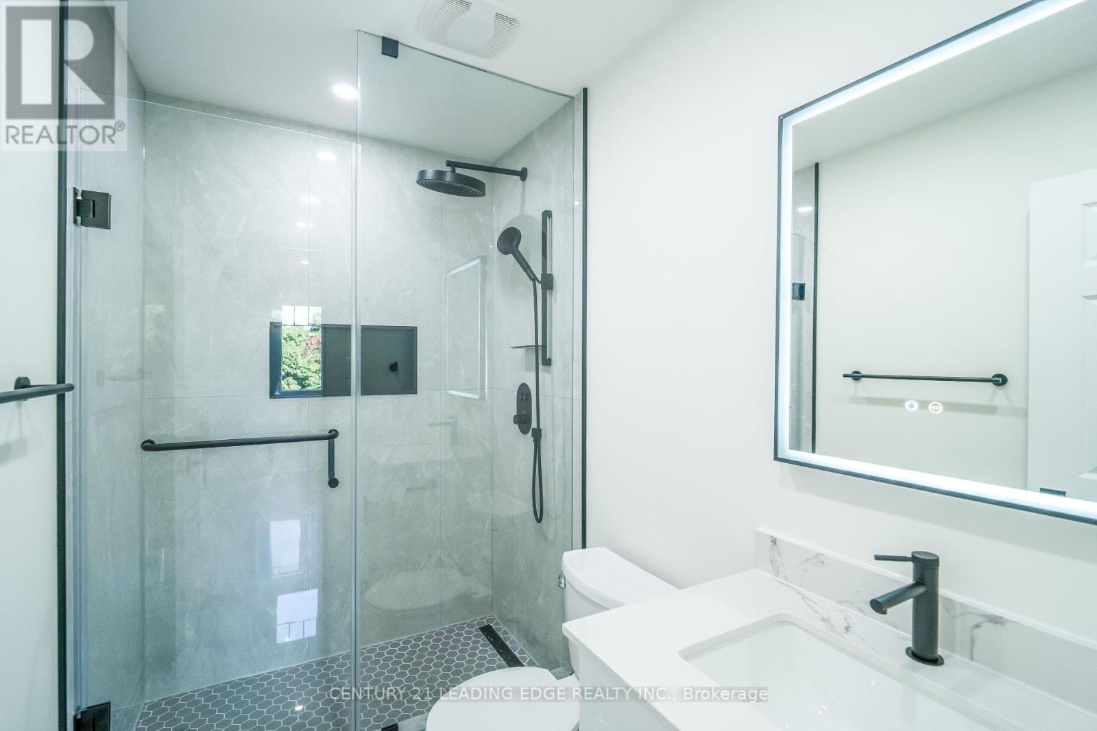 22 Milroy Lane, Markham, Ontario  L6B 1B5 - Photo 22 - N12370517