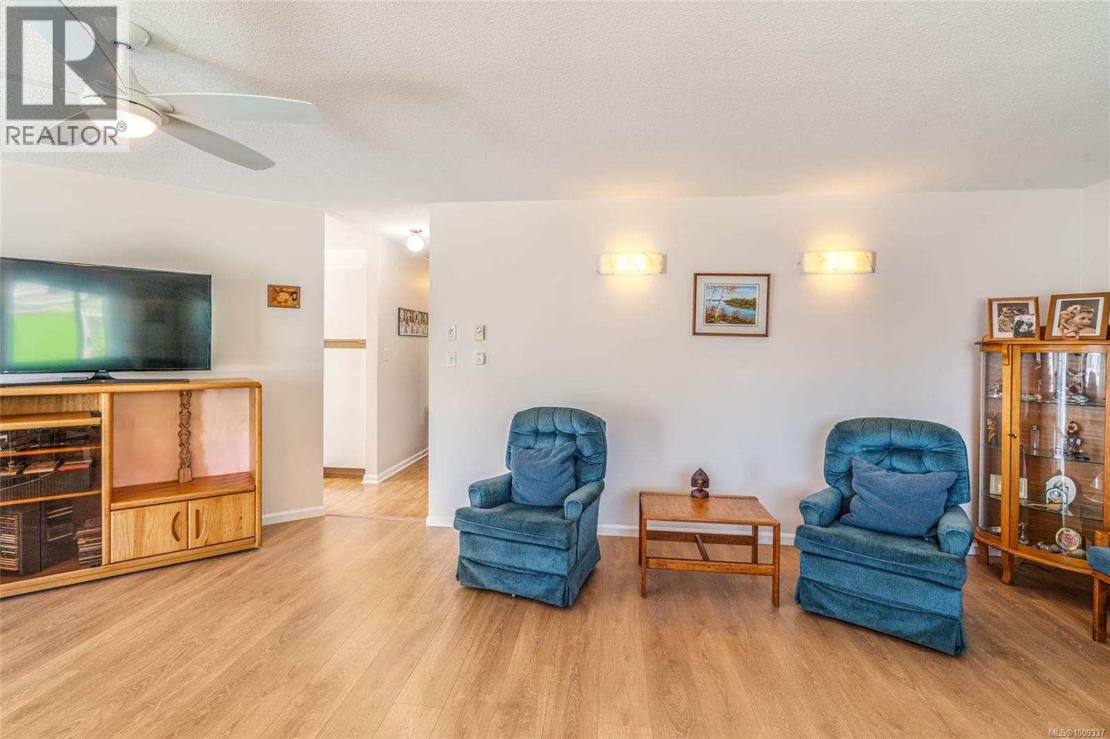 219 Sixth Ave W, Qualicum Beach, British Columbia  V9K 1S1 - Photo 19 - 1009337