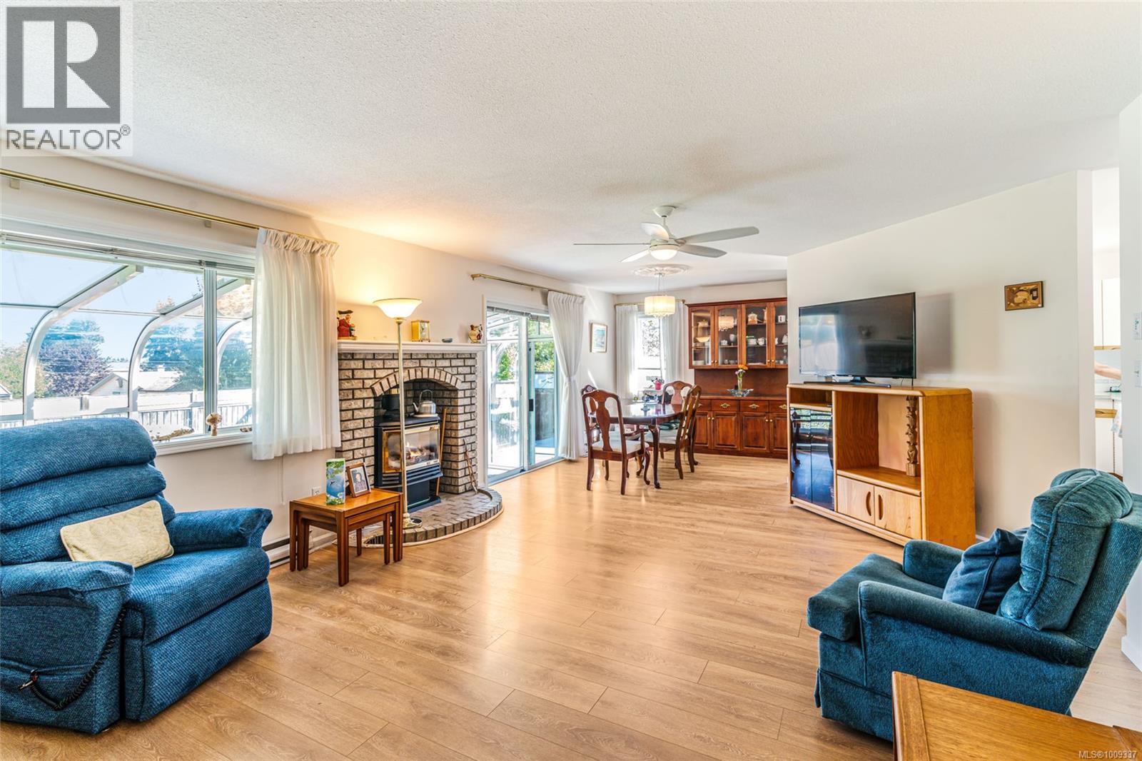 219 Sixth Ave W, Qualicum Beach, British Columbia  V9K 1S1 - Photo 18 - 1009337