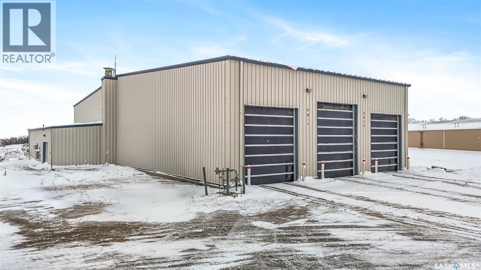 620 N Service Road W, Moose Jaw, Saskatchewan  S6H 7K7 - Photo 18 - SK988888