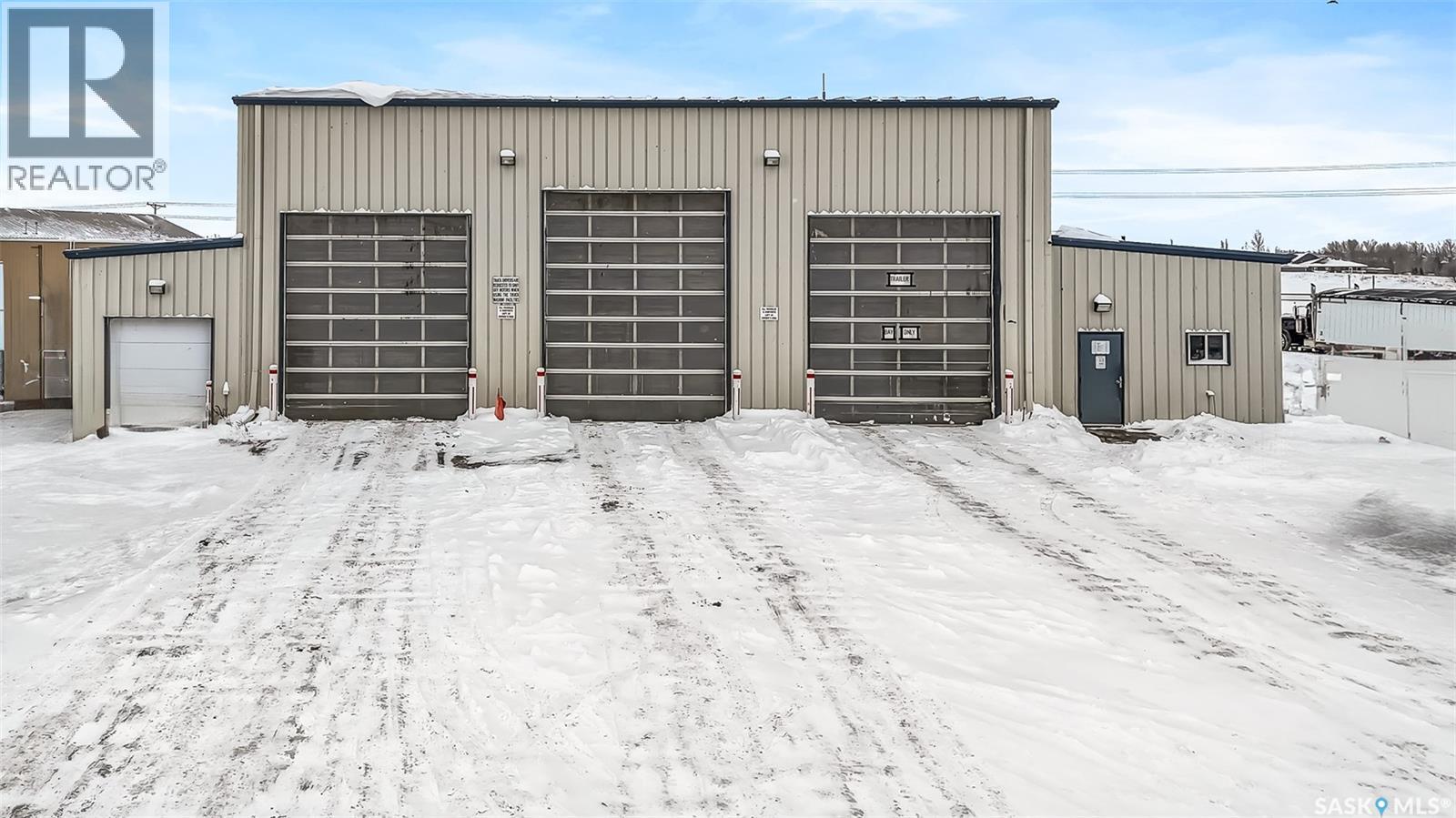620 N Service Road W, Moose Jaw, Saskatchewan  S6H 7K7 - Photo 40 - SK988888