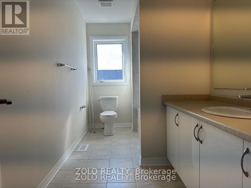 3163 Searidge Street, Severn, Ontario  L3V 8R1 - Photo 23 - S12370583