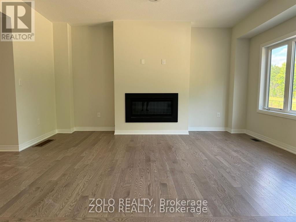 3163 Searidge Street, Severn, Ontario  L3V 8R1 - Photo 7 - S12370583