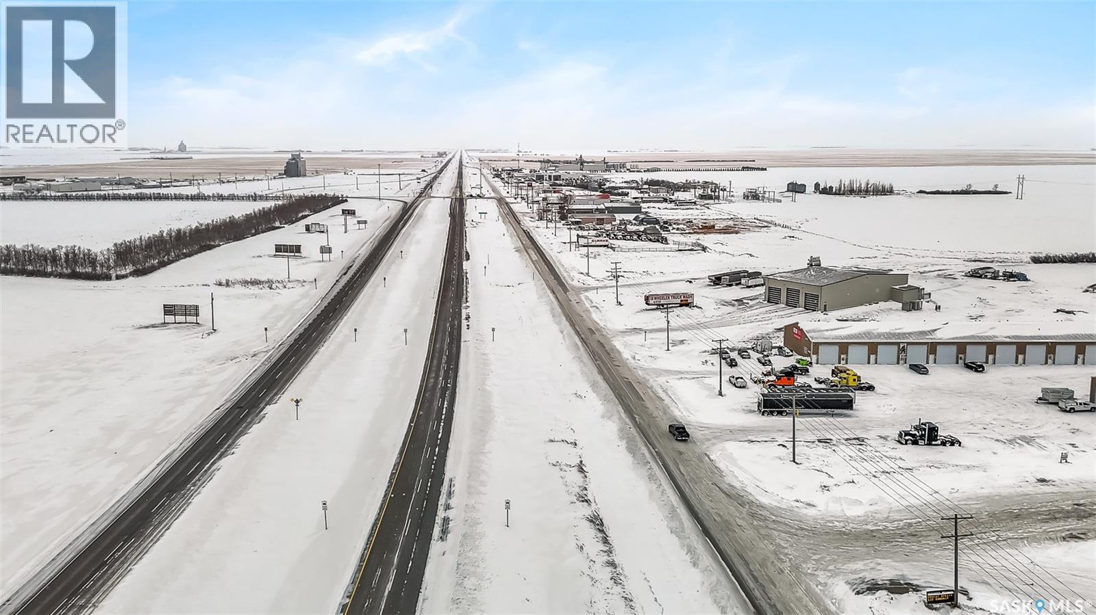 620 N Service Road W, Moose Jaw, Saskatchewan  S6H 7K7 - Photo 43 - SK988888