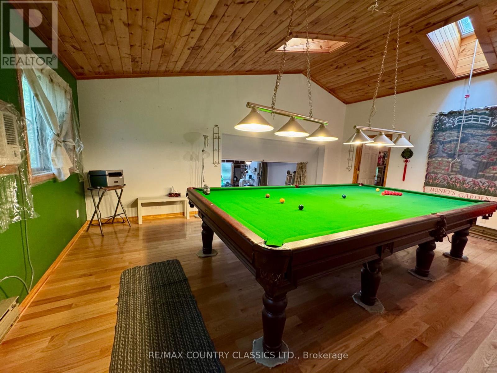 256 Elgin Road, Hastings Highlands, Ontario  K0L 2K0 - Photo 12 - X12370611