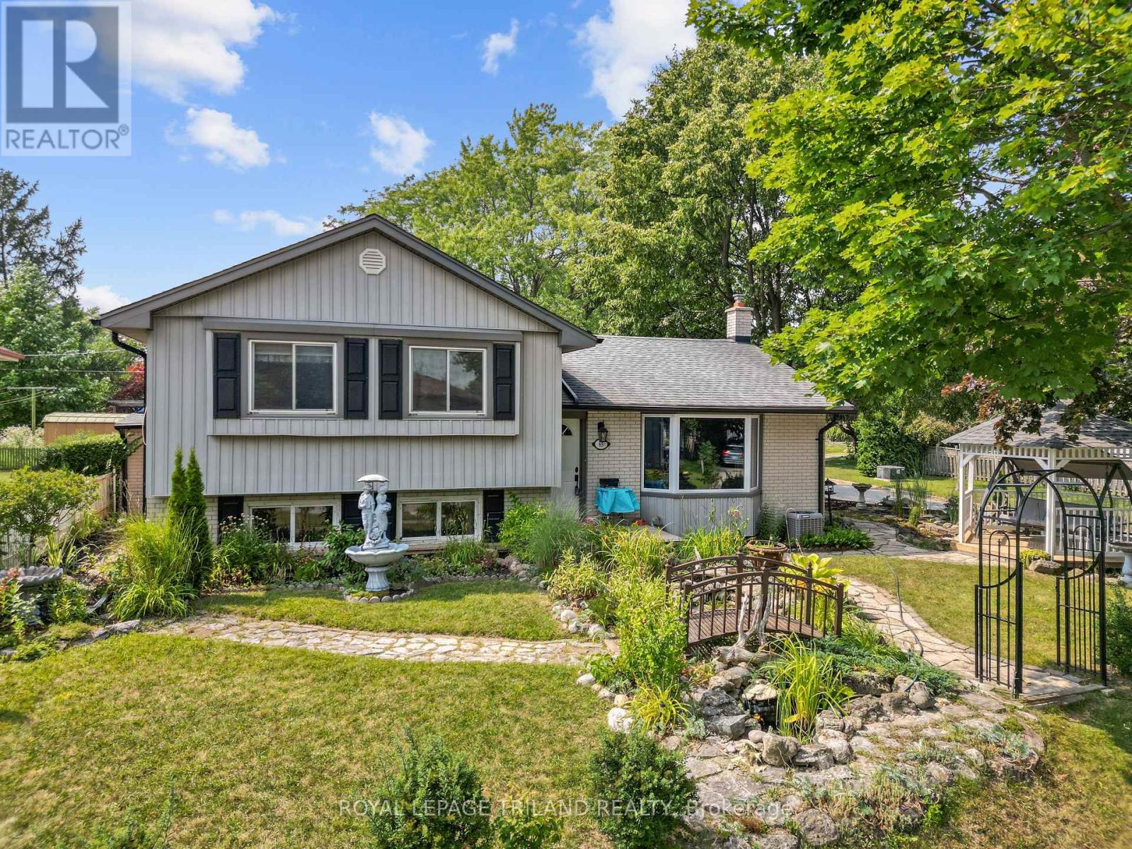 65 Almond Road, London South, Ontario  N5Z 4C7 - Photo 1 - X12370630