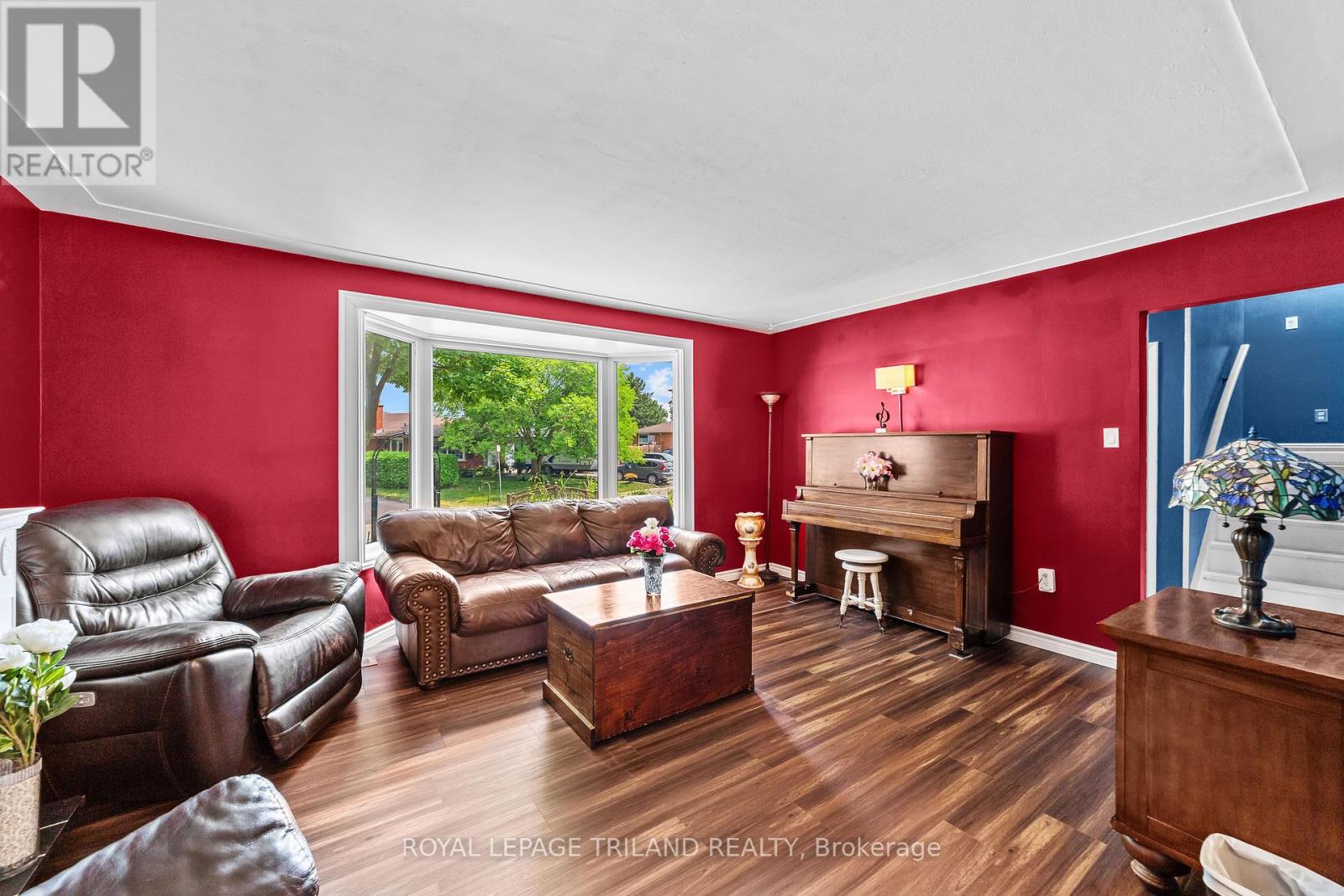 65 Almond Road, London South, Ontario  N5Z 4C7 - Photo 16 - X12370630