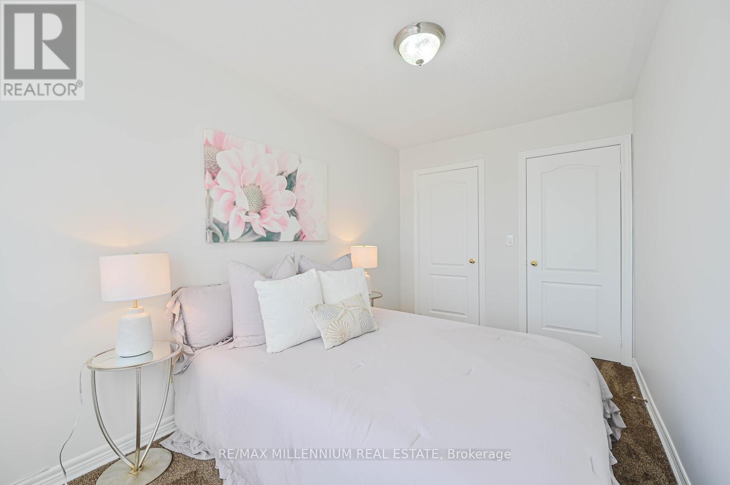 56 Attview Crescent, Brampton, Ontario  L6P 2R5 - Photo 26 - W12370473
