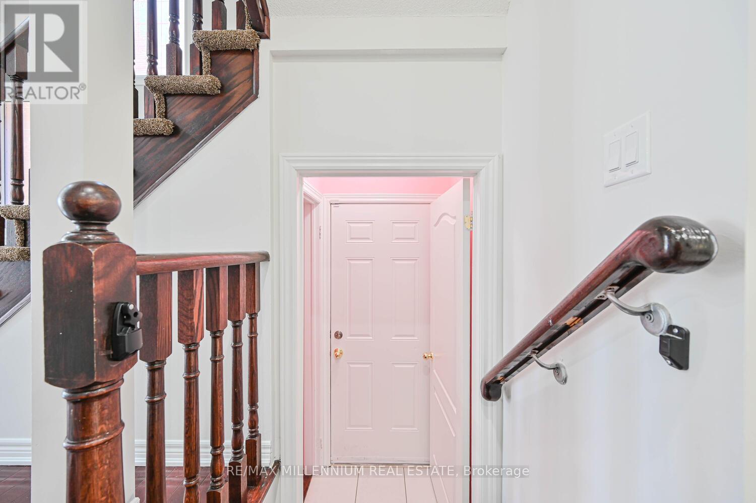 56 Attview Crescent, Brampton, Ontario  L6P 2R5 - Photo 28 - W12370473