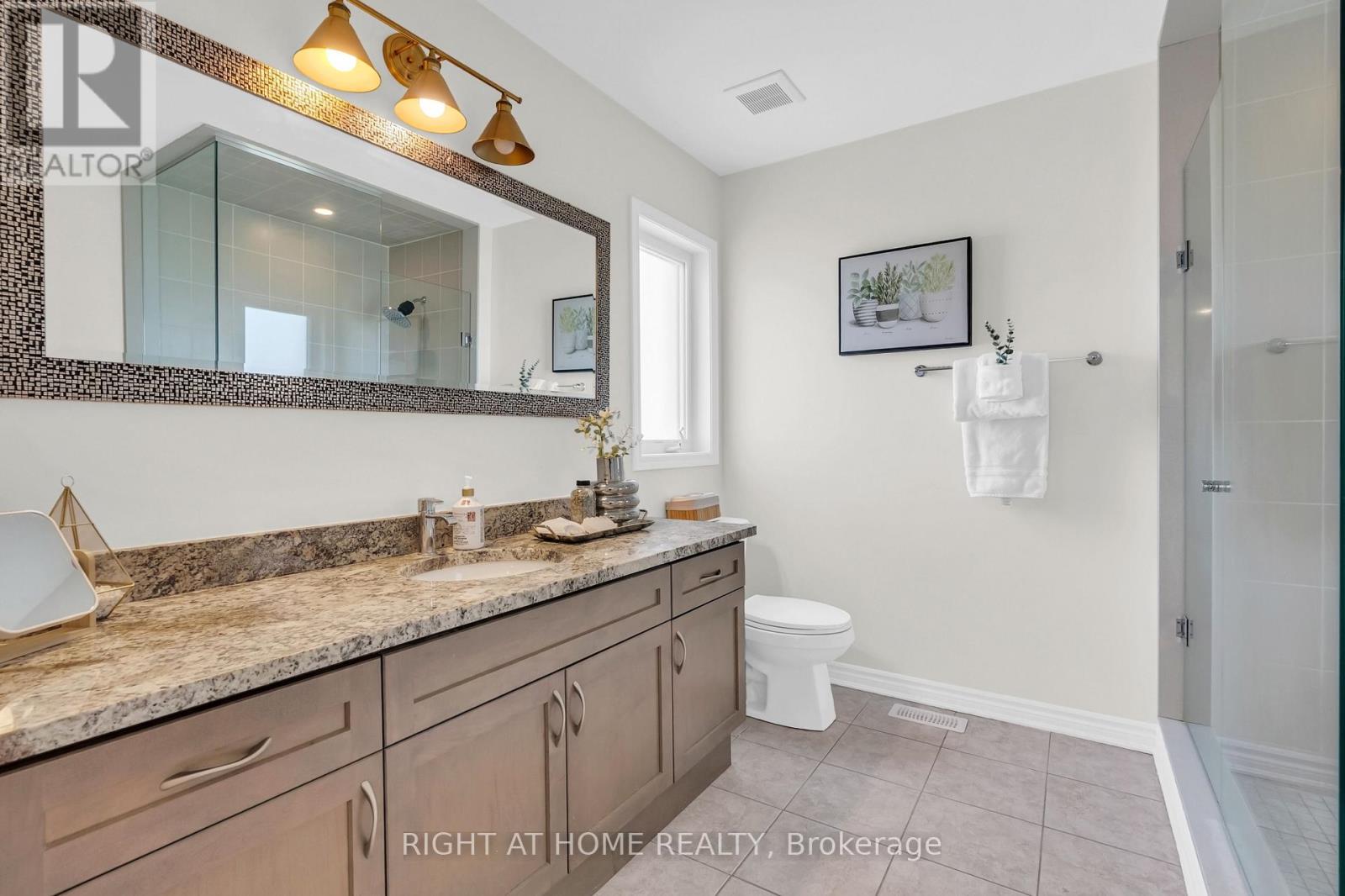 1139 Farmstead Drive, Milton, Ontario  L9E 1K8 - Photo 23 - W12370493