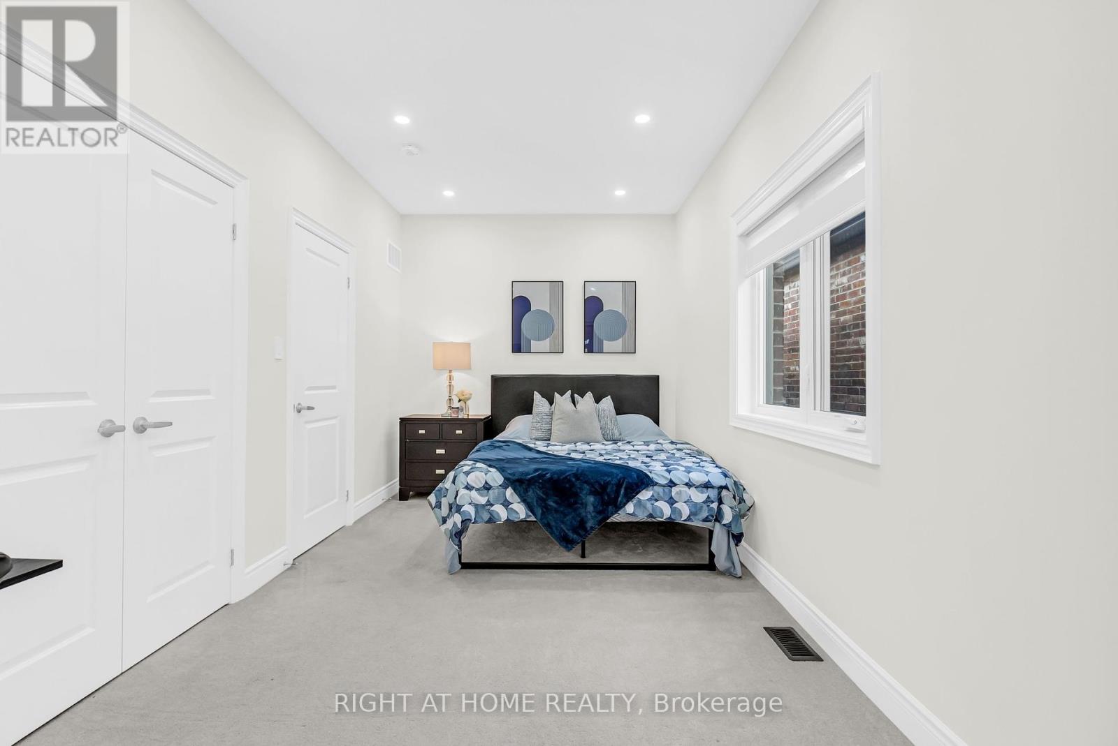 62 Dotchson Avenue, Caledon, Ontario  L7C 4G7 - Photo 27 - W12370567