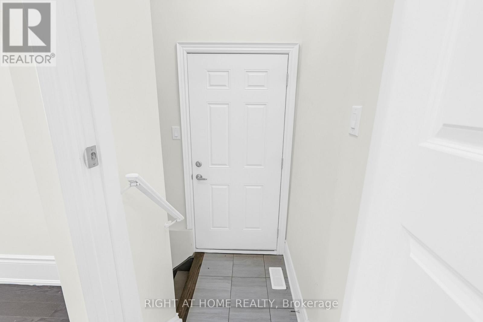 62 Dotchson Avenue, Caledon, Ontario  L7C 4G7 - Photo 36 - W12370567