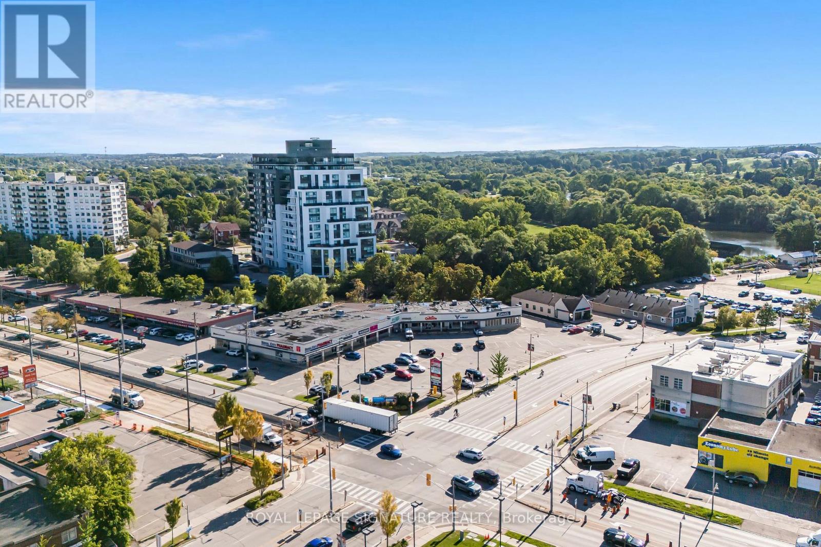 92 Gordon Street, Guelph, Ontario  N1H 4H6 - Photo 4 - X12370508