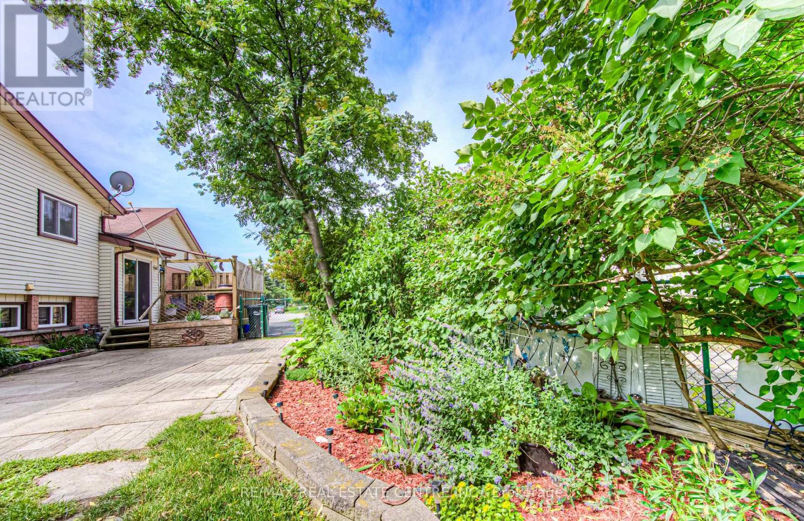 176 Coghill Place, Waterloo, Ontario  N2V 1P3 - Photo 41 - X12370579
