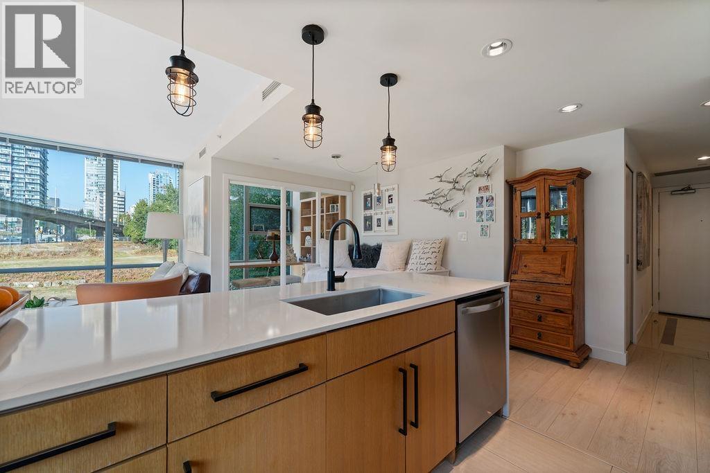 305 638 Beach Crescent, Vancouver, British Columbia V6Z 3H4 - Photo 12 - R3041499