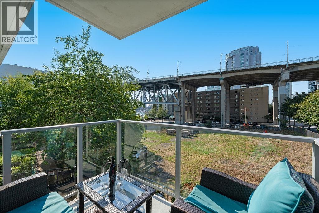 305 638 Beach Crescent, Vancouver, British Columbia V6Z 3H4 - Photo 35 - R3041499