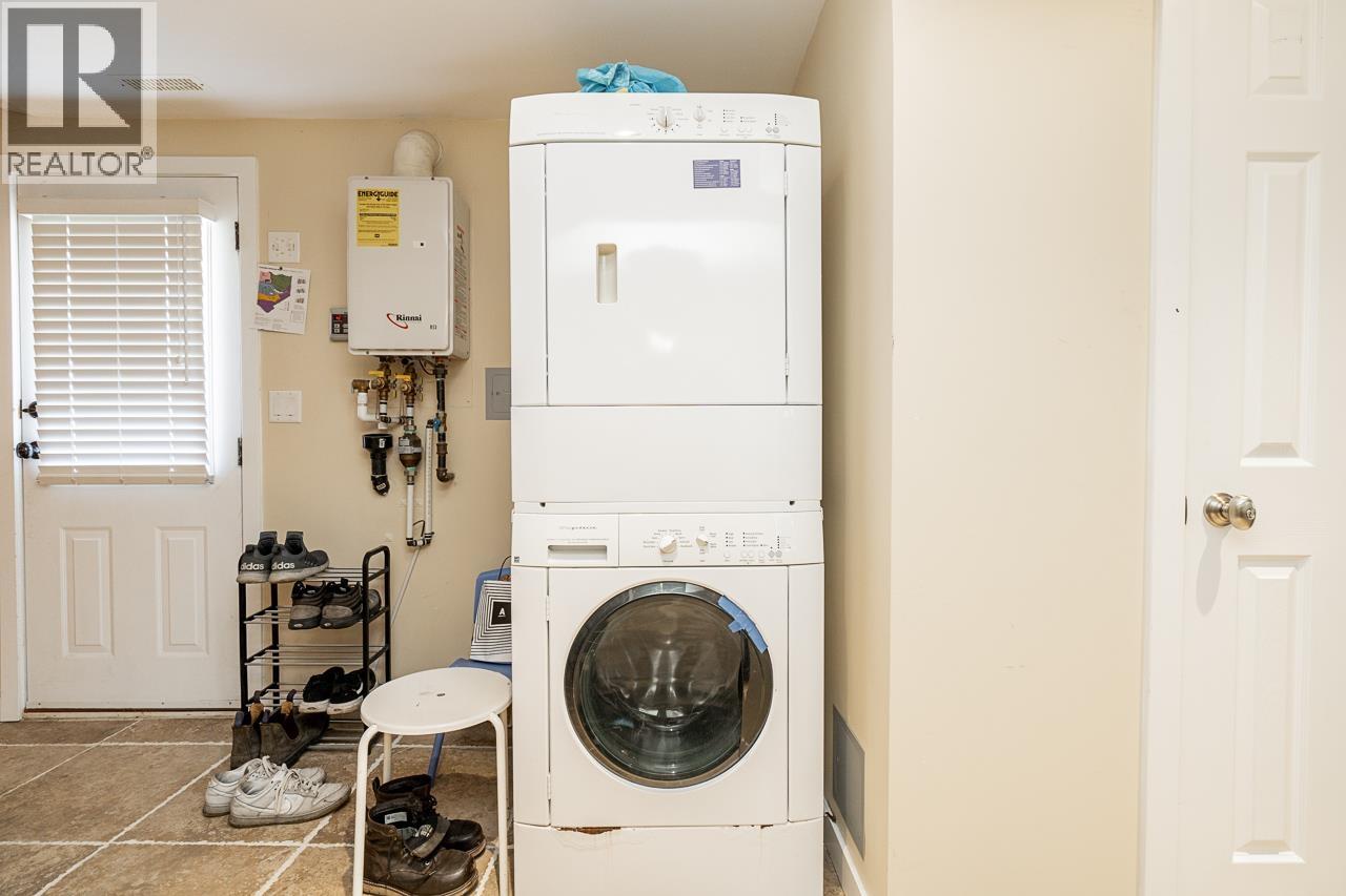 4871 Highlawn Drive, Burnaby, British Columbia  V5C 3T2 - Photo 34 - R3041486