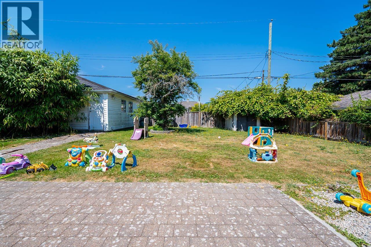 4871 Highlawn Drive, Burnaby, British Columbia  V5C 3T2 - Photo 35 - R3041486