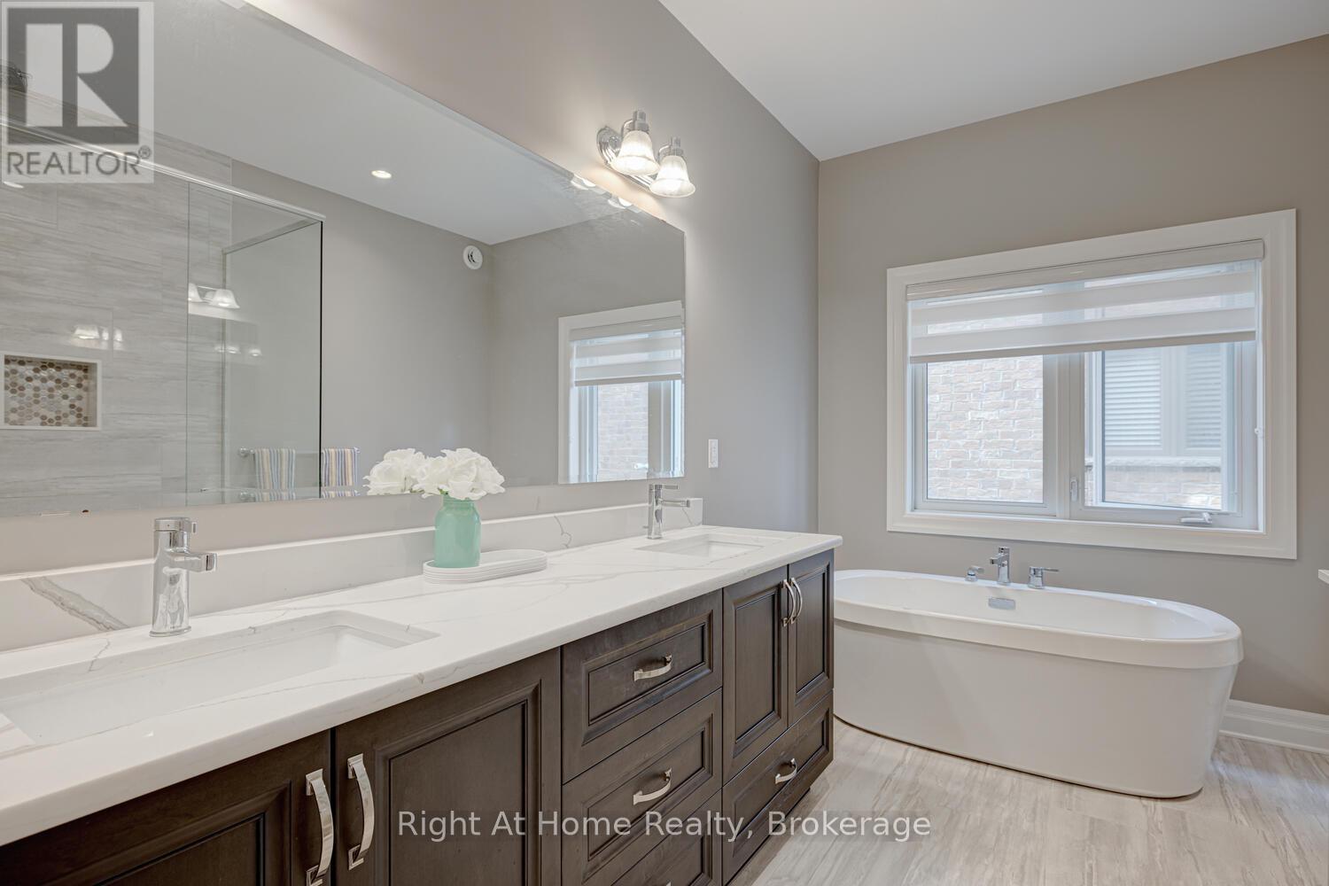 1038 Trailsway Avenue, London South, Ontario  N6K 0J2 - Photo 17 - X12275027