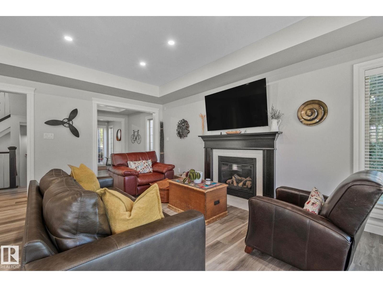 Property at 3457 GOODRIDGE LINK LI NW image 2