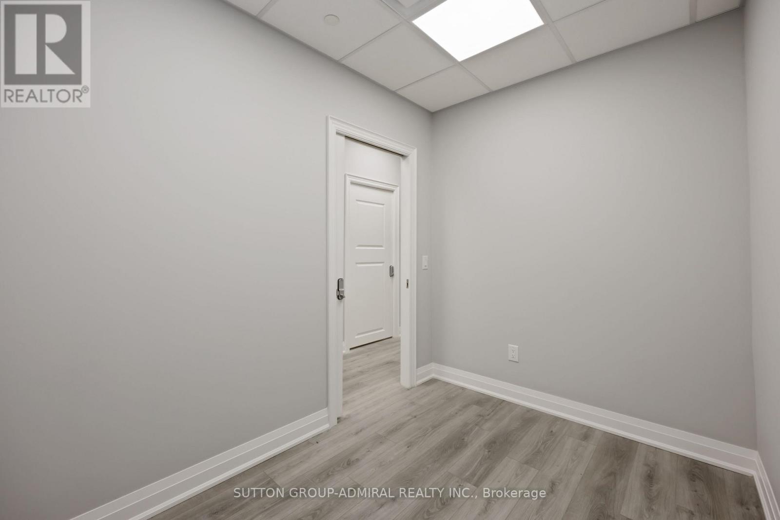 504 Wilson Avenue, Toronto, Ontario  M3H 1T8 - Photo 11 - C12370602