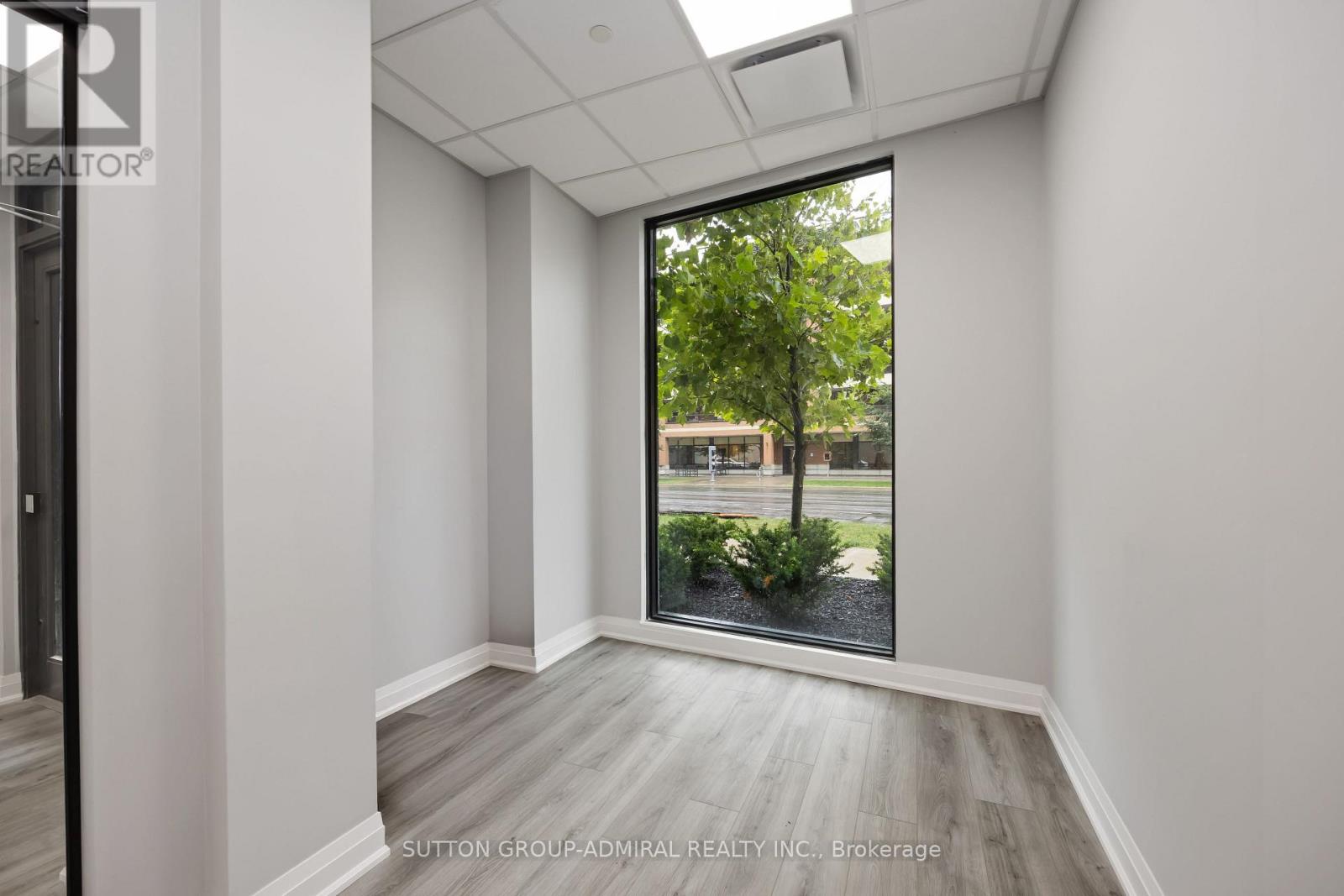 504 Wilson Avenue, Toronto, Ontario  M3H 1T8 - Photo 15 - C12370602