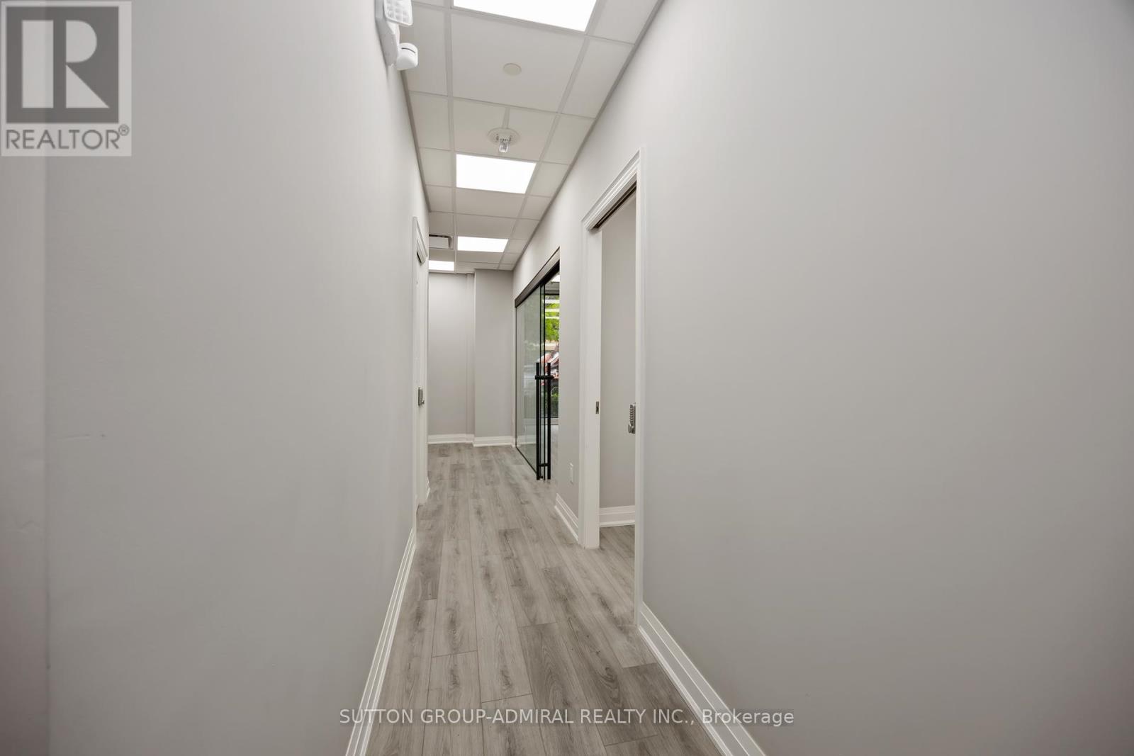 504 Wilson Avenue, Toronto, Ontario  M3H 1T8 - Photo 16 - C12370602