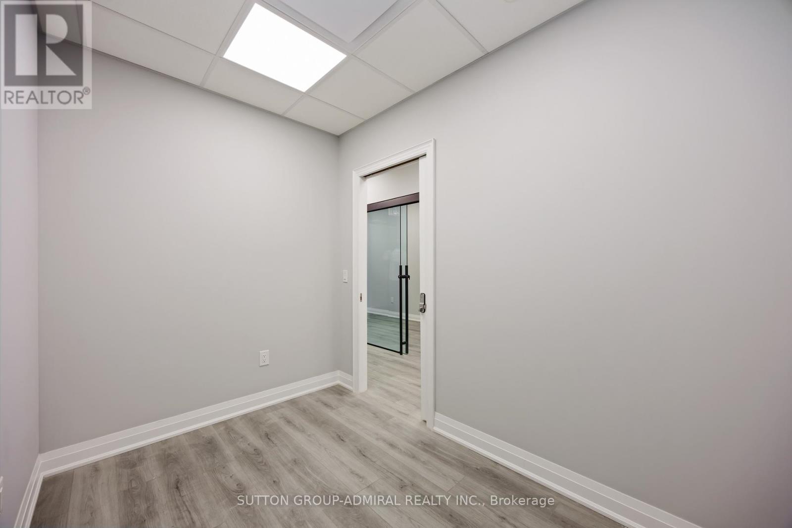504 Wilson Avenue, Toronto, Ontario  M3H 1T8 - Photo 23 - C12370602