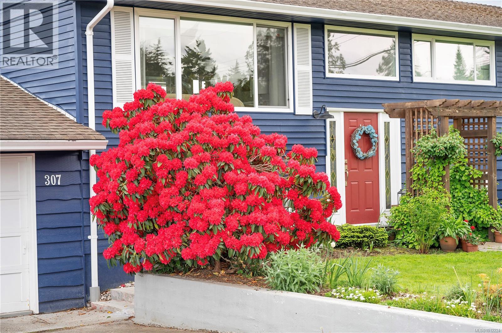 307 Frances Ave, Campbell River, British Columbia  V9W 1Y1 - Photo 2 - 1012224