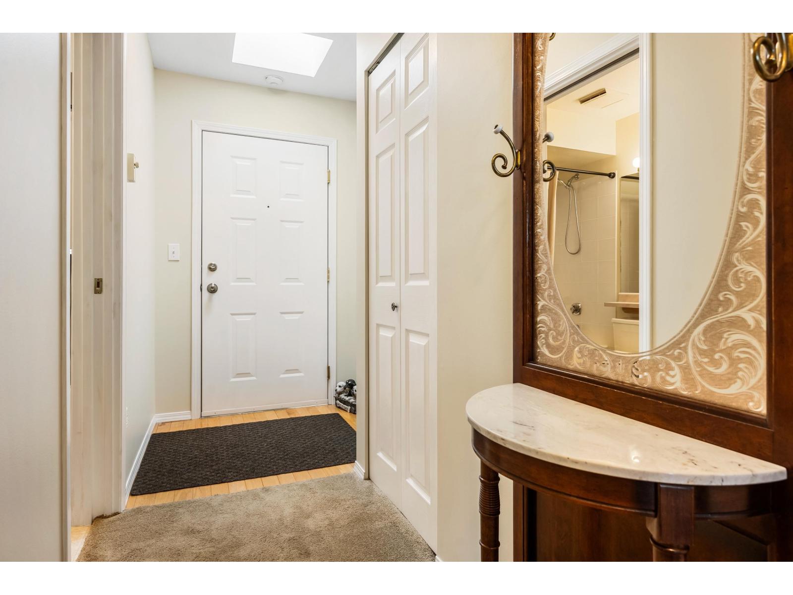 303 9400 Cook Street, Chilliwack Downtown, Chilliwack, British Columbia  V2P 4J6 - Photo 2 - R3041415