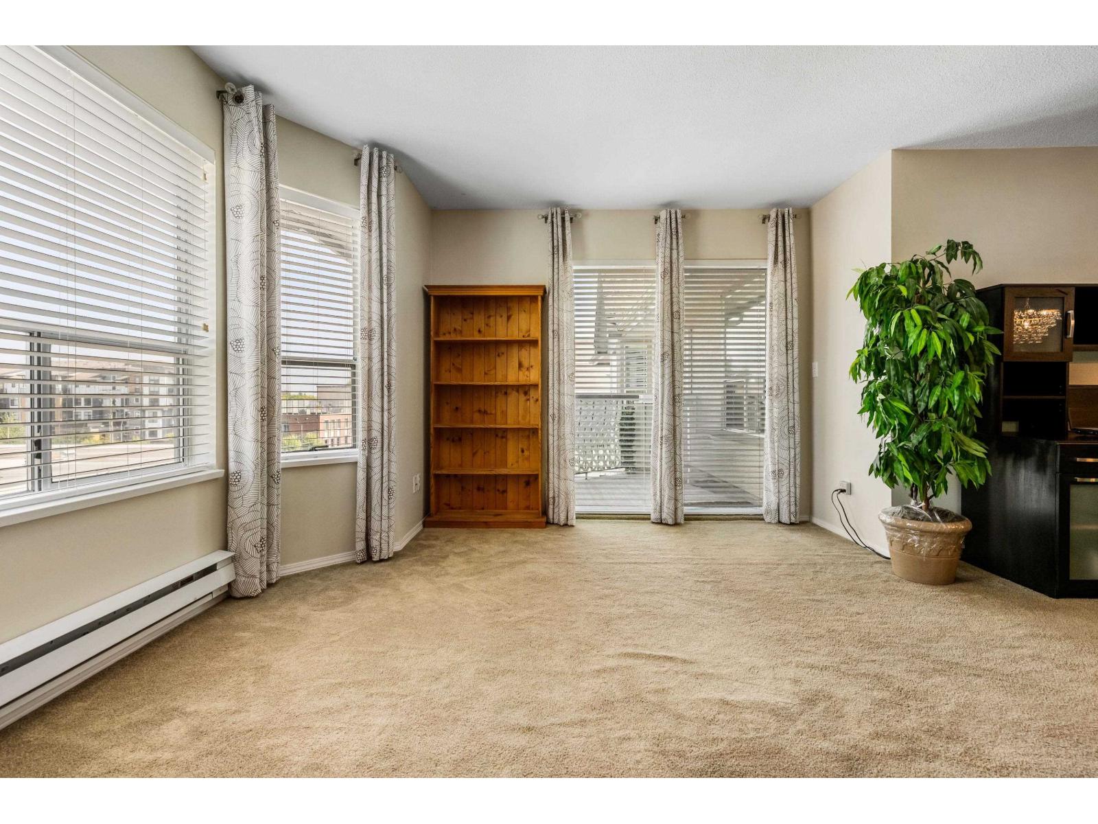 303 9400 Cook Street, Chilliwack Downtown, Chilliwack, British Columbia  V2P 4J6 - Photo 14 - R3041415