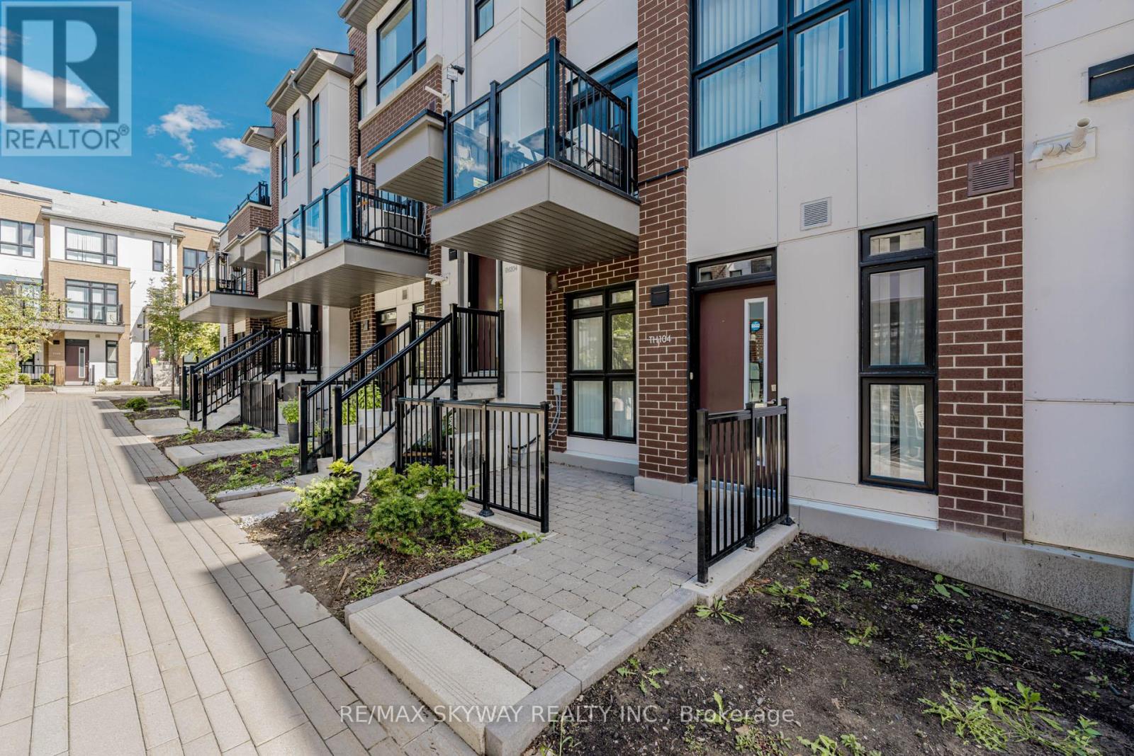 Property at 104 - 100 CANON JACKSON DRIVE image 5