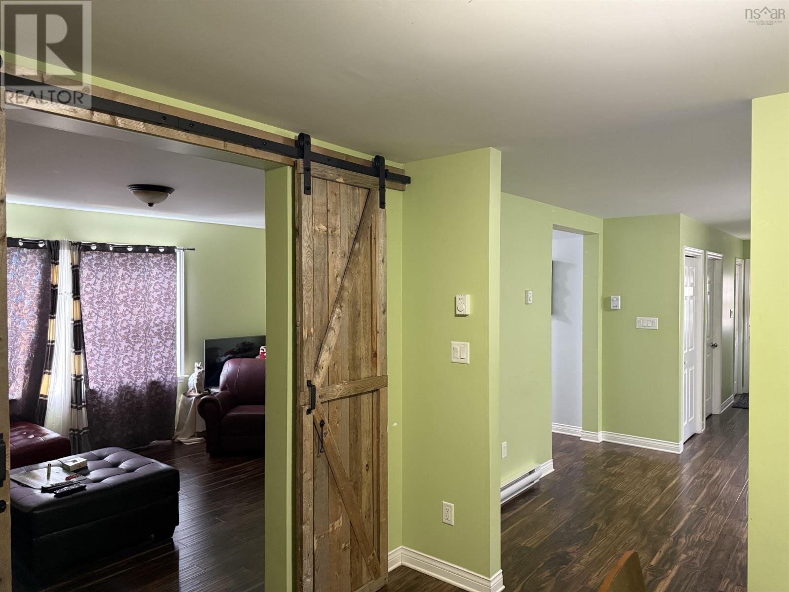 339 Hudson Street, New Waterford, Nova Scotia  B1E 3P7 - Photo 18 - 202521956