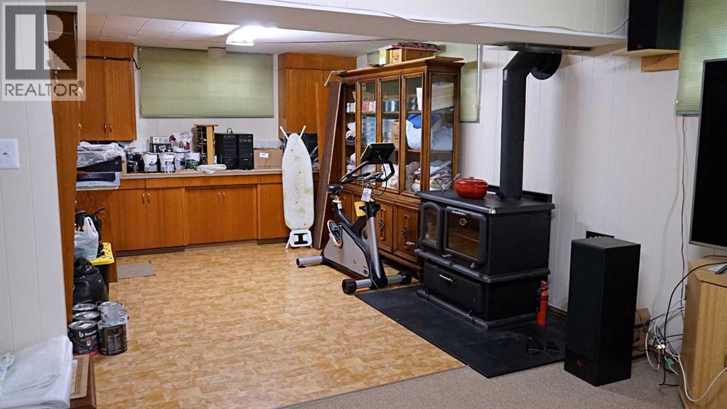 101 2nd Street E, Derwent, Alberta  T0B 1C0 - Photo 22 - A2252378