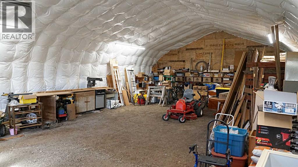 101 2nd Street E, Derwent, Alberta  T0B 1C0 - Photo 31 - A2252378