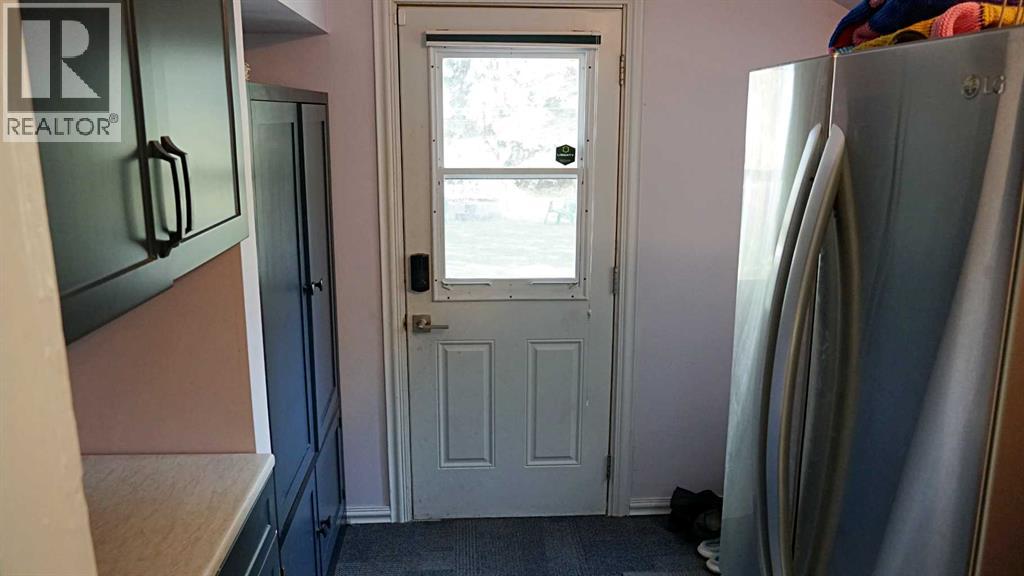 101 2nd Street E, Derwent, Alberta  T0B 1C0 - Photo 20 - A2252378