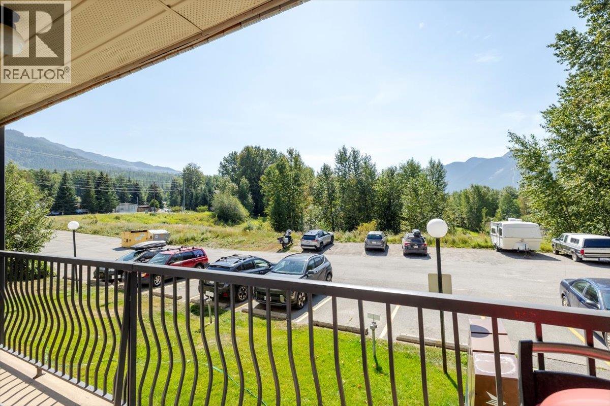 65 Cokato Road Unit# 204, Fernie, British Columbia  V0B 1M4 - Photo 16 - 10360936