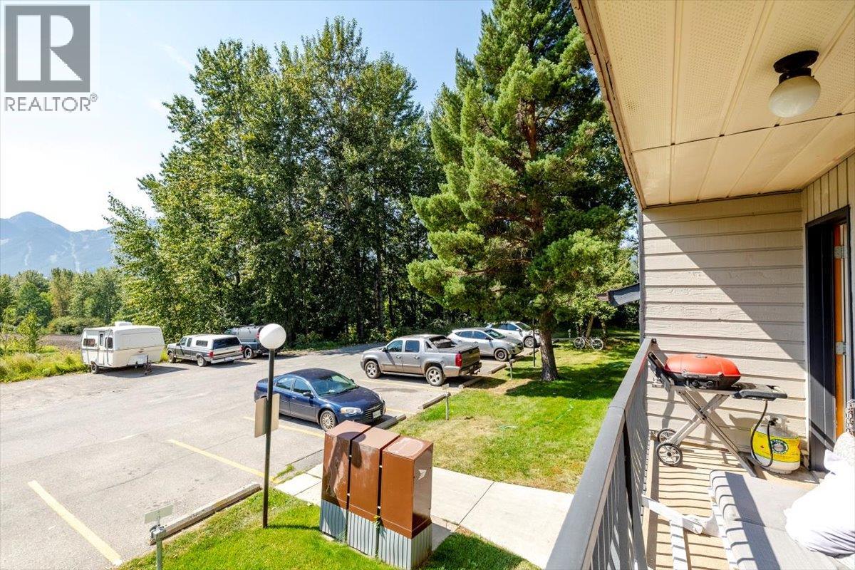 65 Cokato Road Unit# 204, Fernie, British Columbia  V0B 1M4 - Photo 17 - 10360936