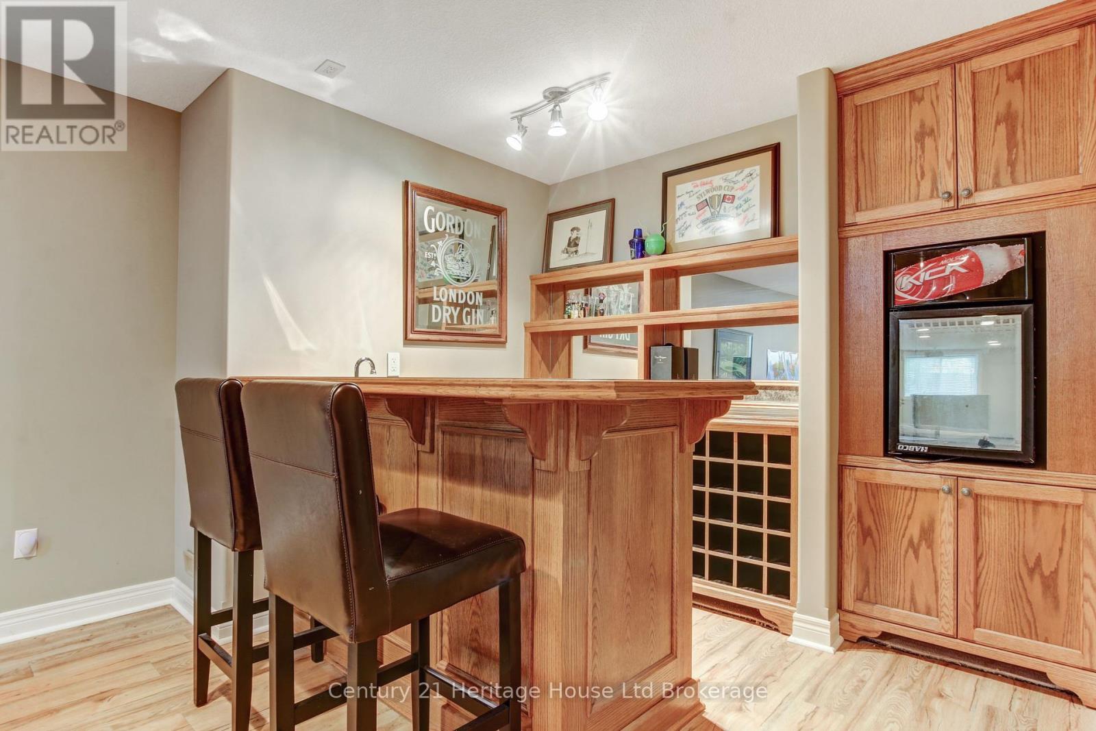 596 Lakeview Drive, Woodstock, Ontario  N4T 0A5 - Photo 28 - X12370668