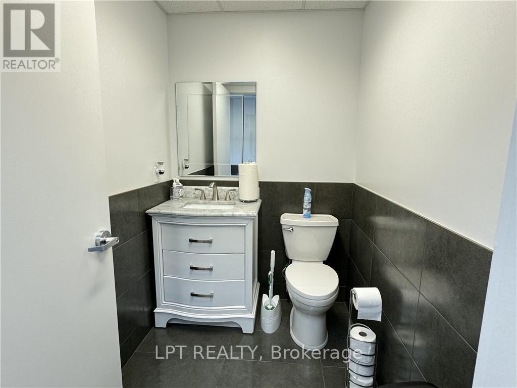 57-59 Collier Street, Barrie (City Centre), Ontario  L4M 1G7 - Photo 20 - S12309985