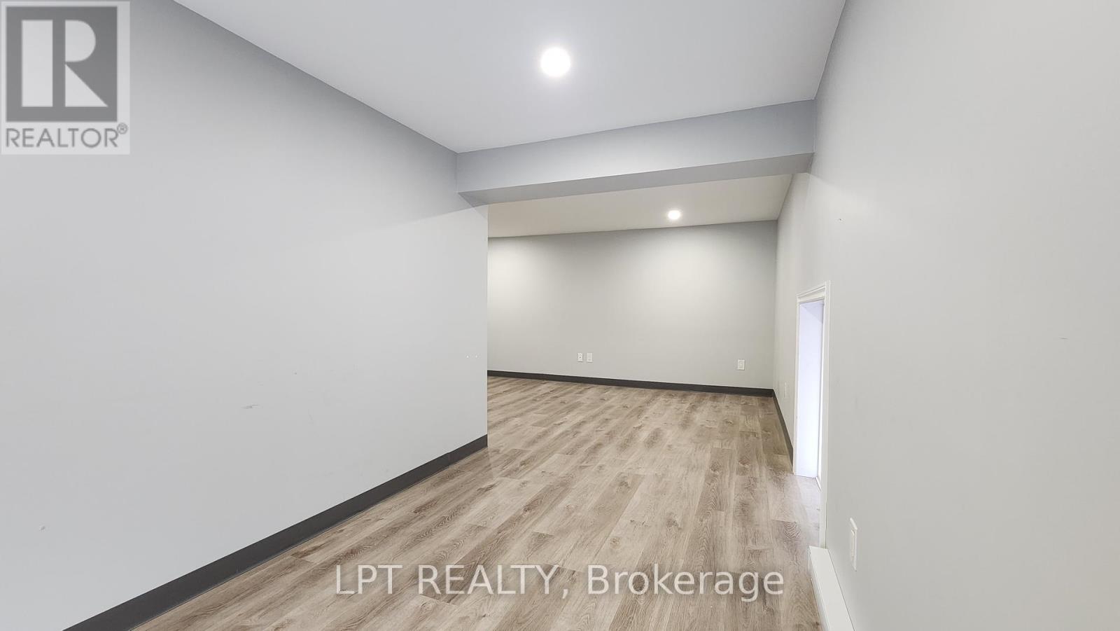 57-59 Collier Street, Barrie (City Centre), Ontario  L4M 1G7 - Photo 36 - S12309985