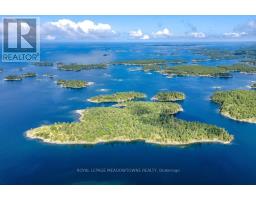 B433 CAMPBELL ISLAND, TWP OF THE ARCHIPELAGO, The Archipelago, Ontario
