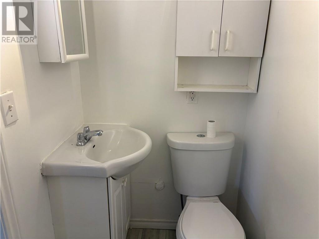 53 Main Street E, Chelmsford, Ontario P0M 1L0 - Photo 6 - 2124363