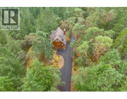 3715 Munn Rd Eastern Highlands, Highlands, Ca