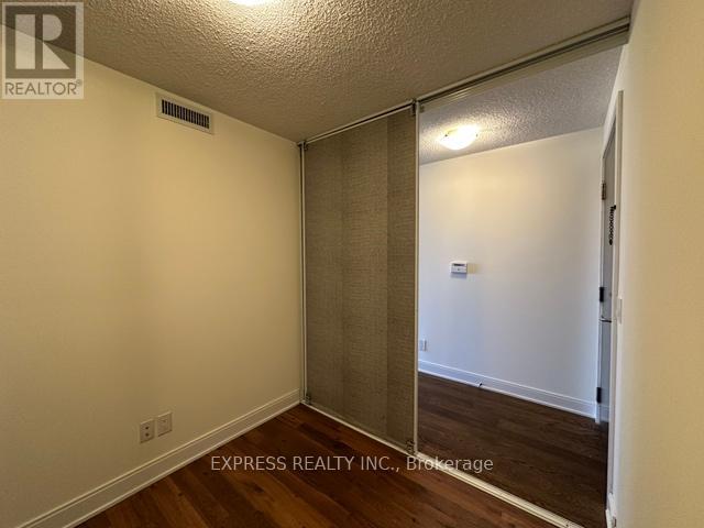2806 - 125 Village Green Square, Toronto, Ontario  M1S 0L1 - Photo 12 - E12370654
