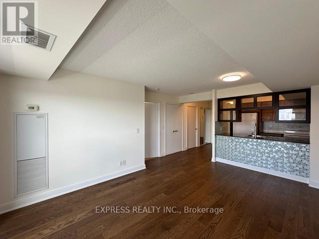 2806 - 125 Village Green Square, Toronto, Ontario  M1S 0L1 - Photo 7 - E12370654
